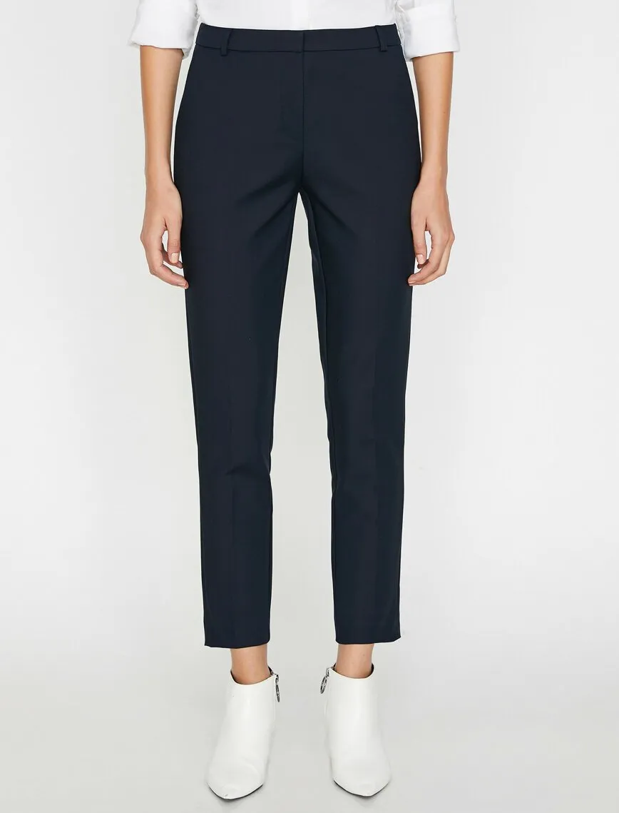 16334 Navy Blue Pocket Trousers