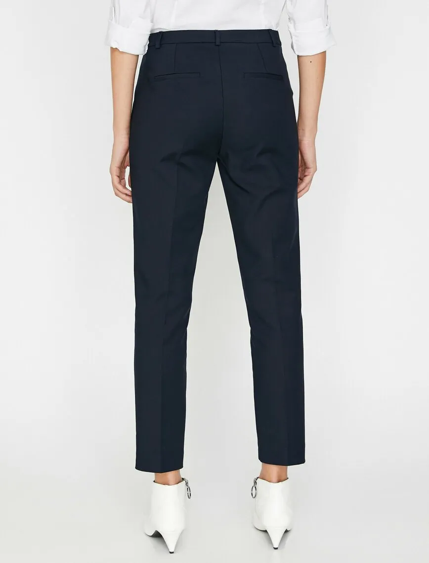 16334 Navy Blue Pocket Trousers