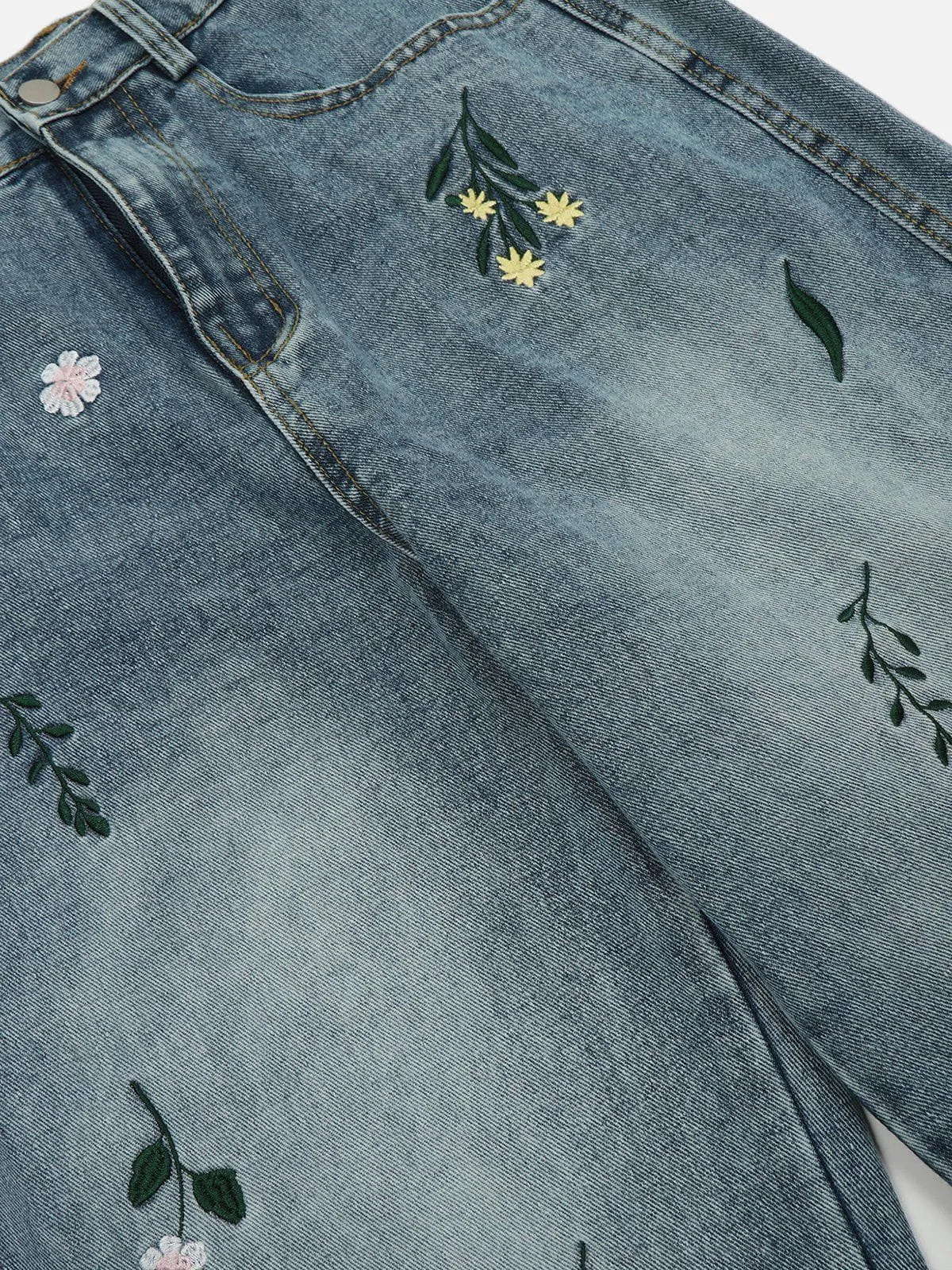 Aelfric Eden Embroidery Flower Washed Jeans