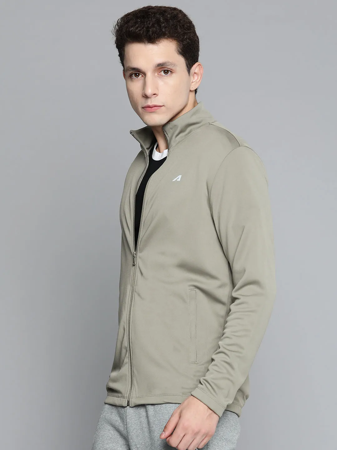 Alcis Men Green Solid Sweatshirt