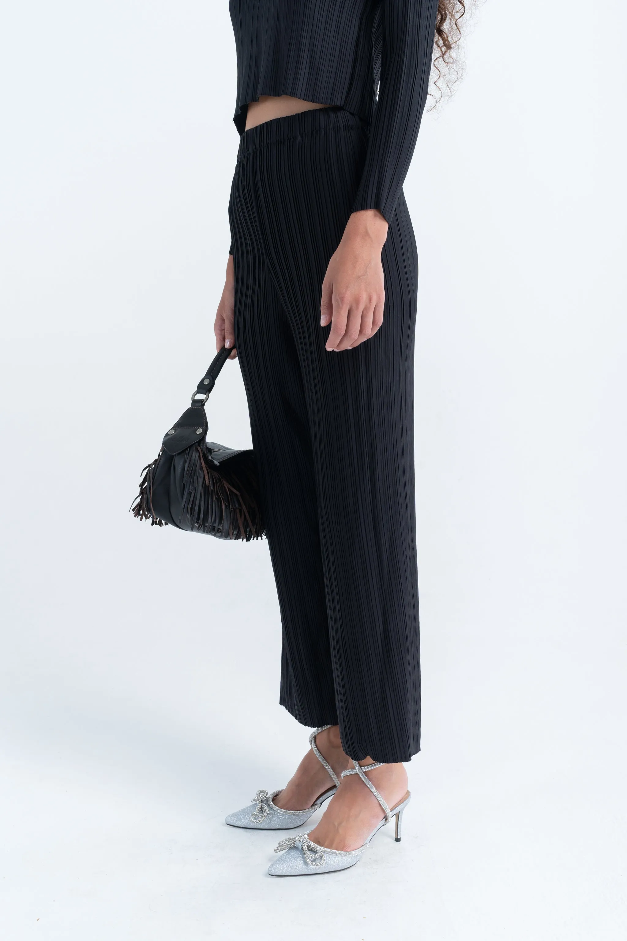 Box Pleat Straight Pant in Black