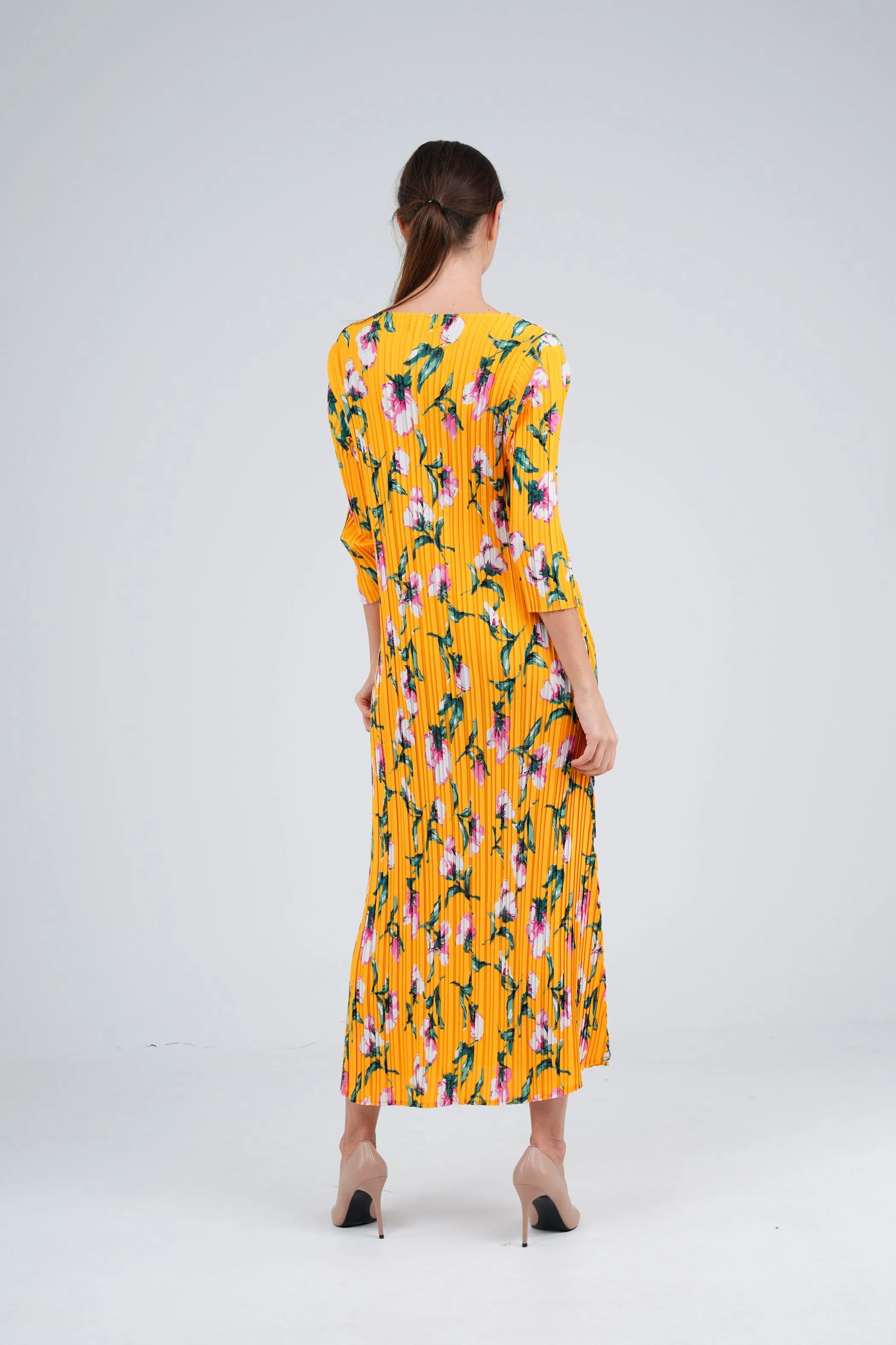 Dael Pleated Floral Dress (Slim Fit)