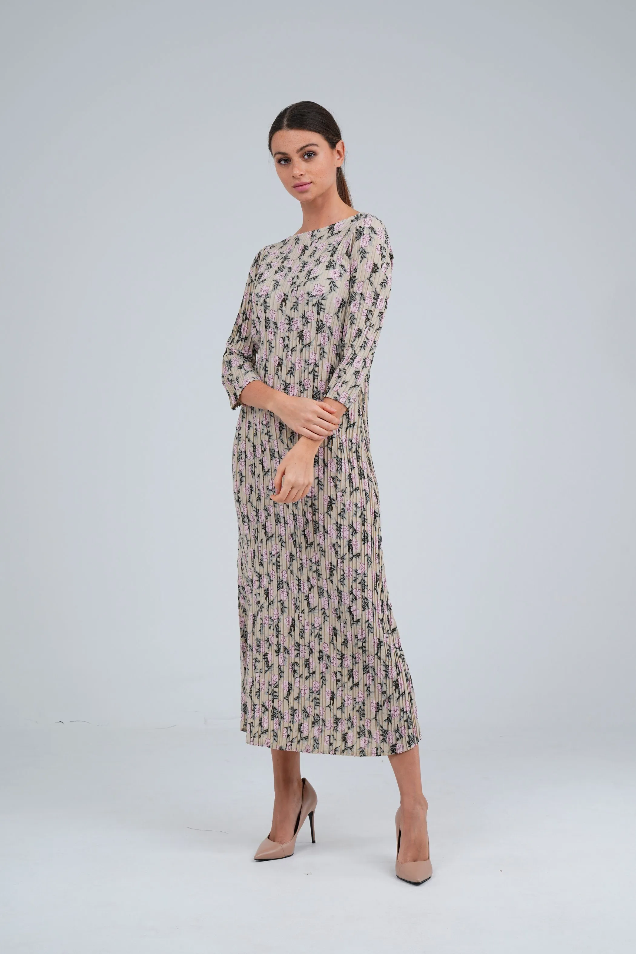 Dael Pleated Floral Dress (Slim Fit)