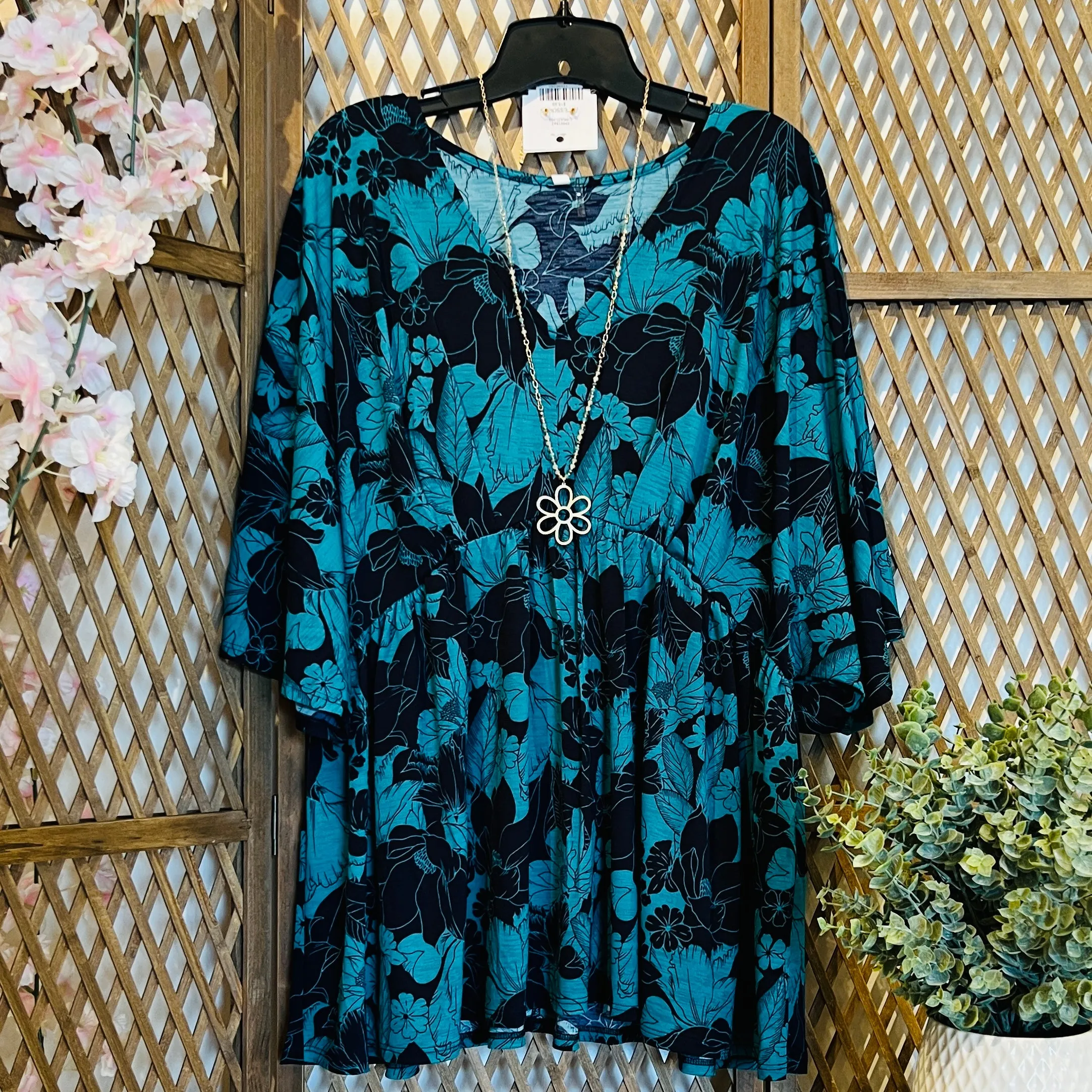 Dreamer Teal/Navy Floral Top