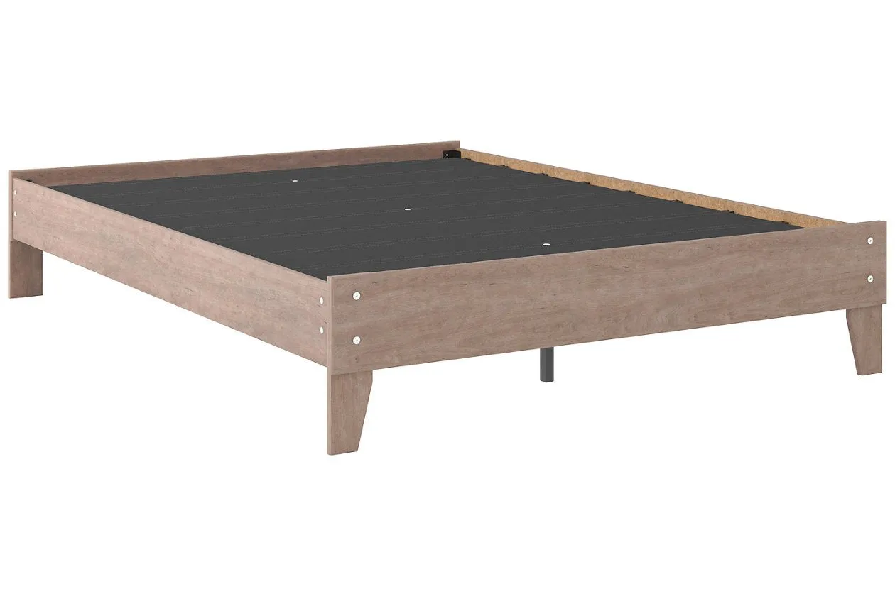 Flannia Gray Queen Platform Bed