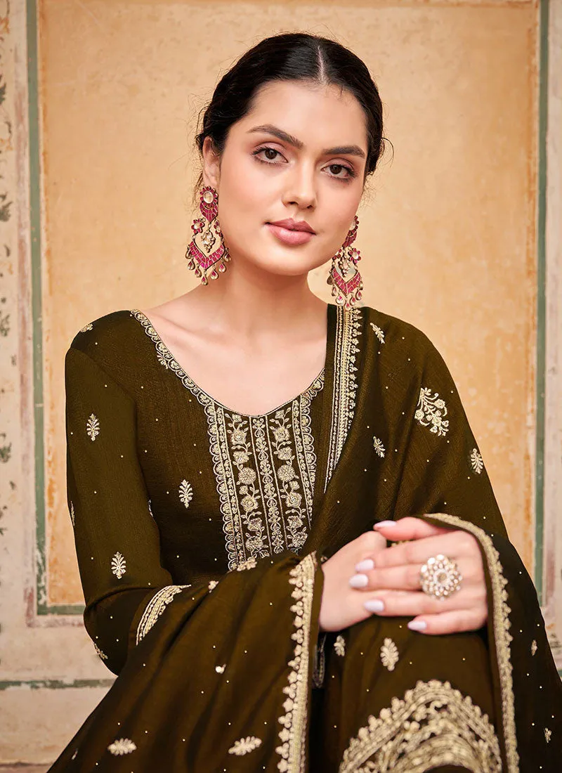 Green Traditional Embroidery Salwar Kameez