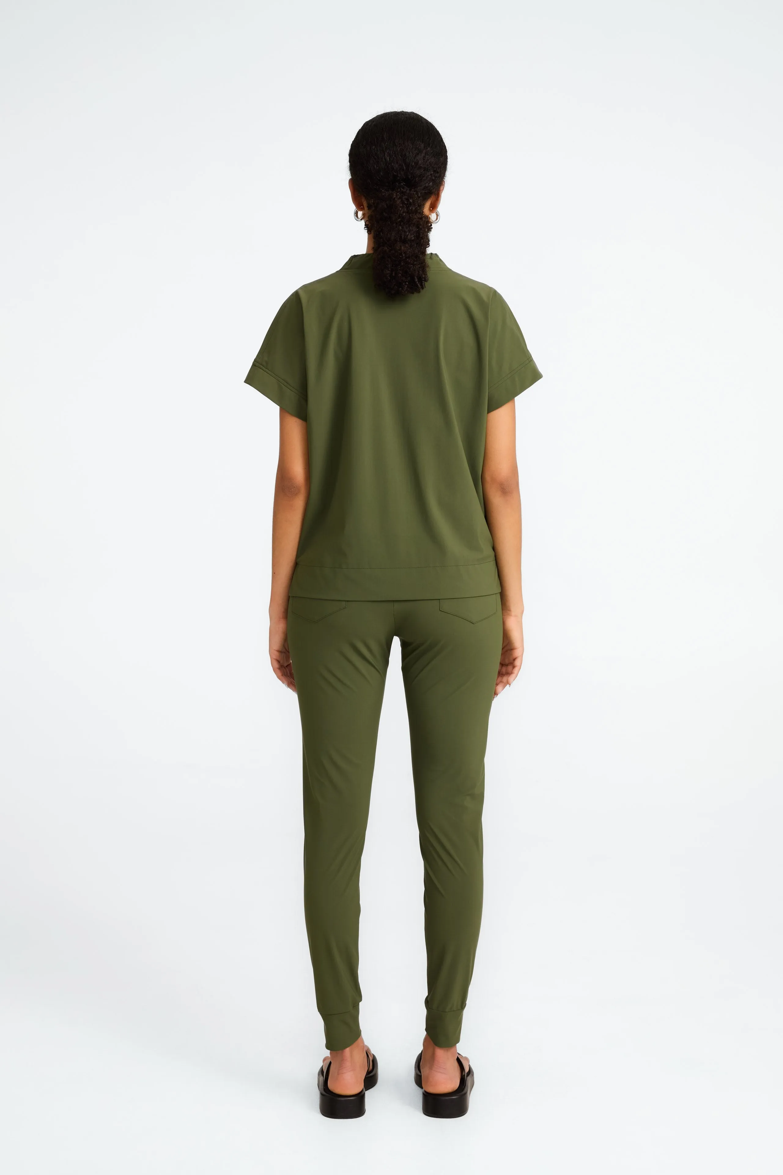 John strech technical jersey pants | Oliva green