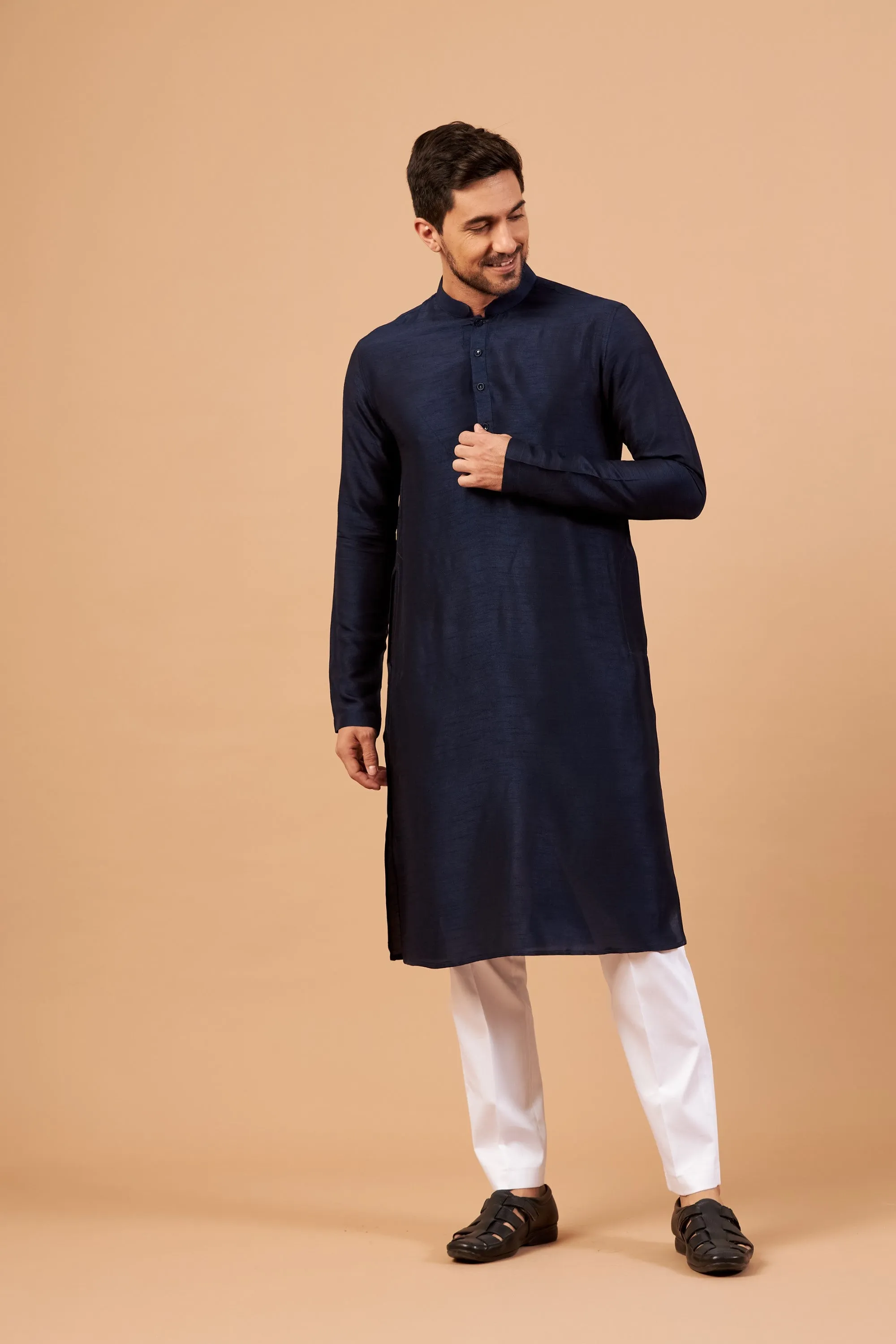 Men's Dark Blue Plain Kurta With Crop Pants - Hilo Design