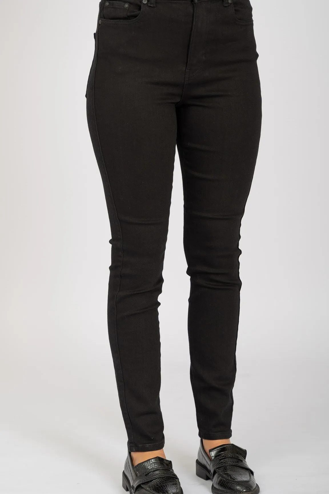 Performance Skinny Jeans - Black Denim