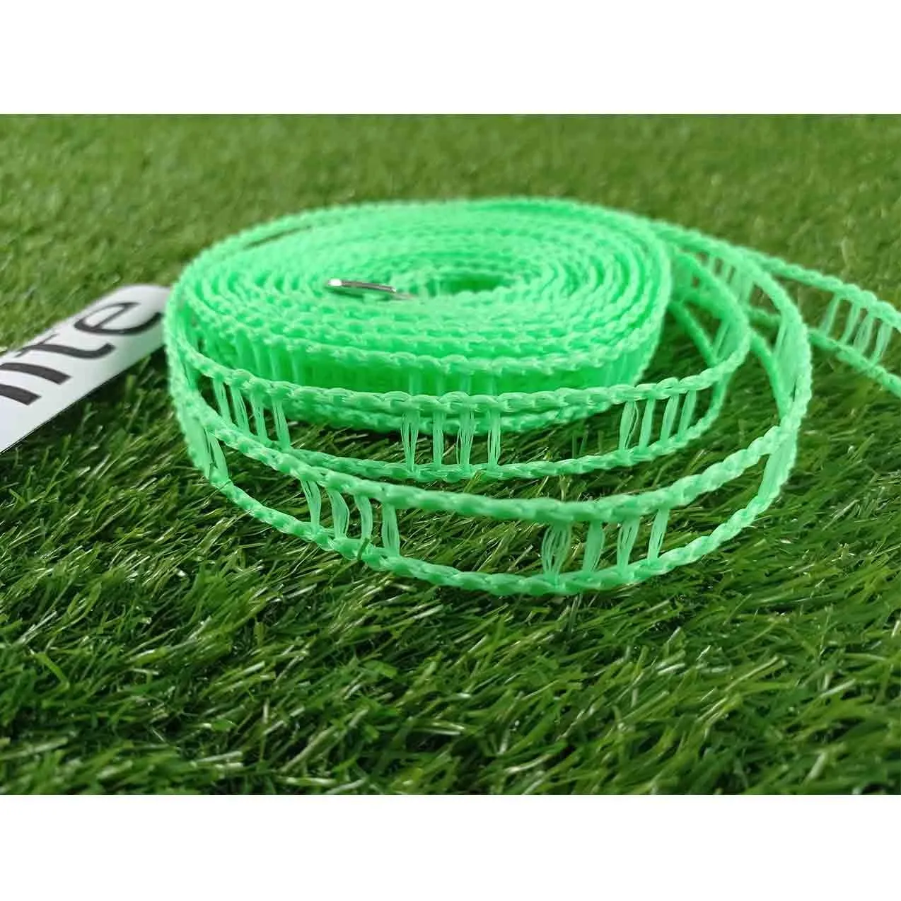 Plastic Cloth Hanging Rope Clothesline – 5 Meters (AJJ)