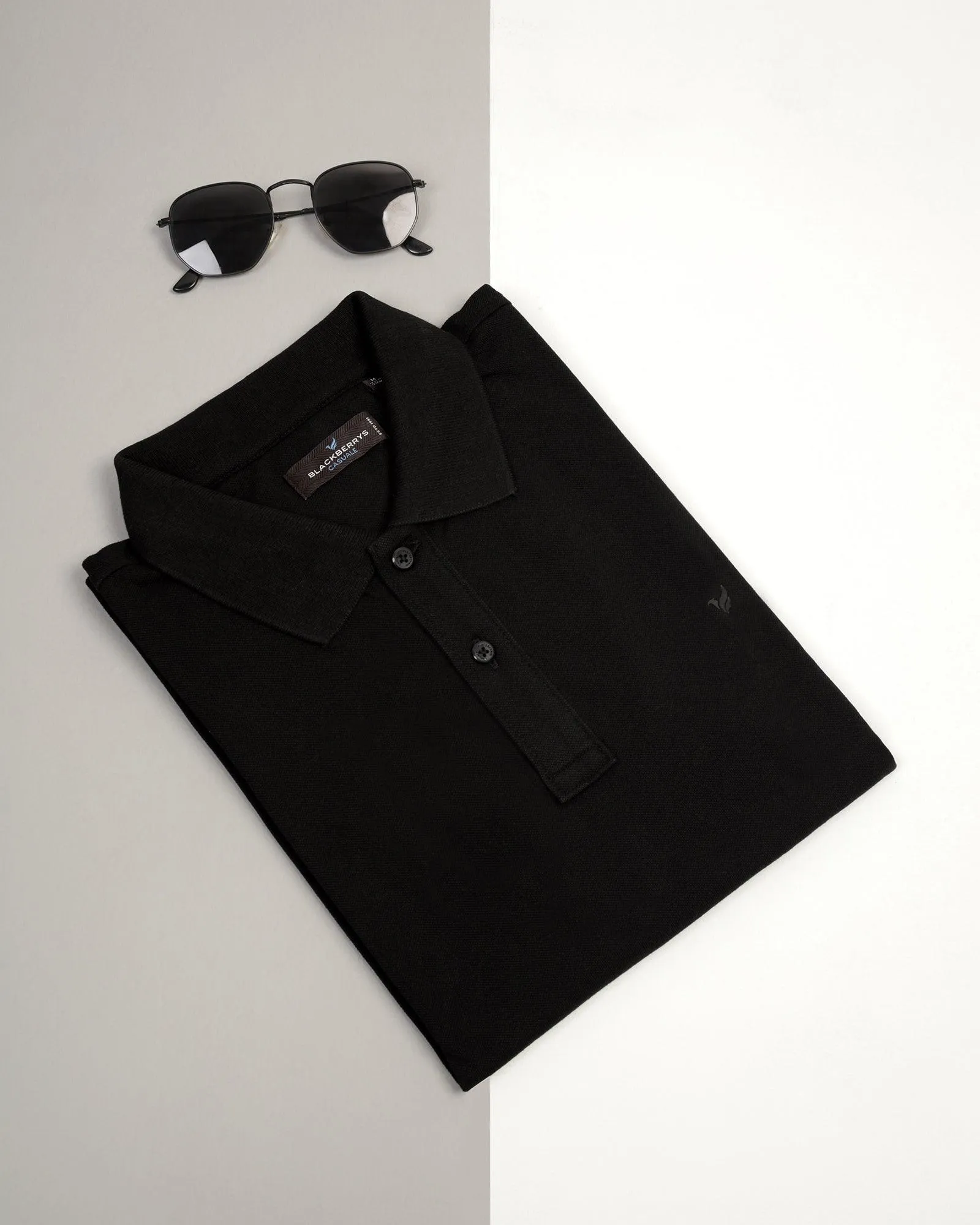 Polo Black Solid T-Shirt - Bright