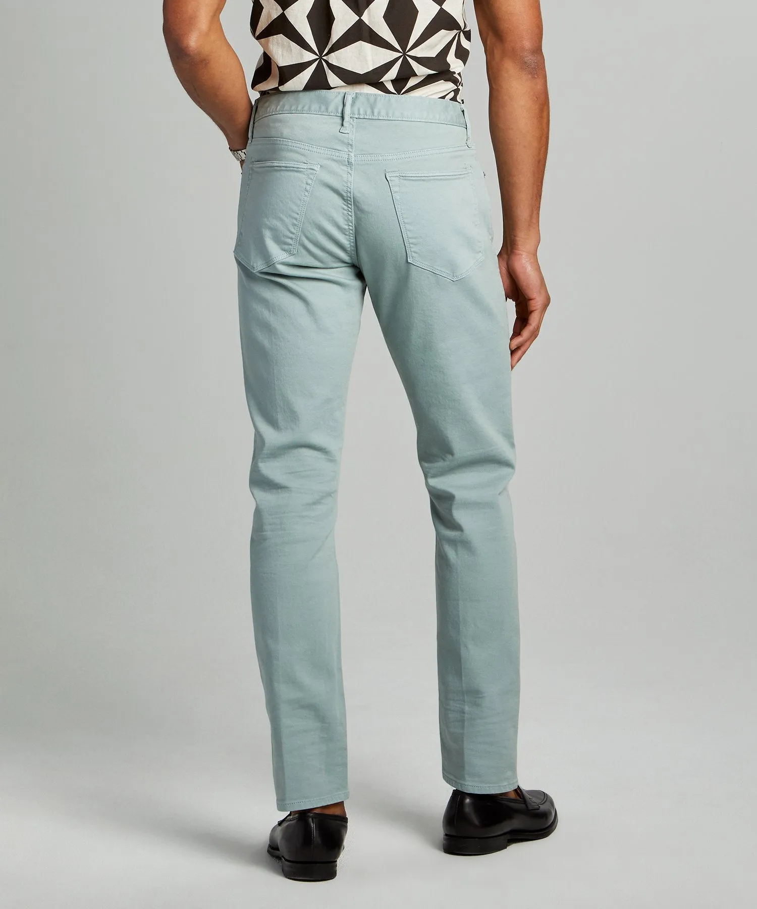 Slim Fit 5-Pocket Garment-Dyed Stretch Twill in Pistachio