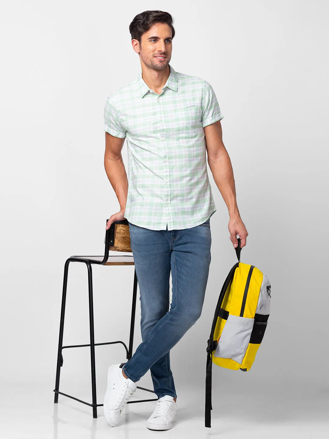 Spykar Men Mint Green Cotton Slim Fit Checkered Shirt