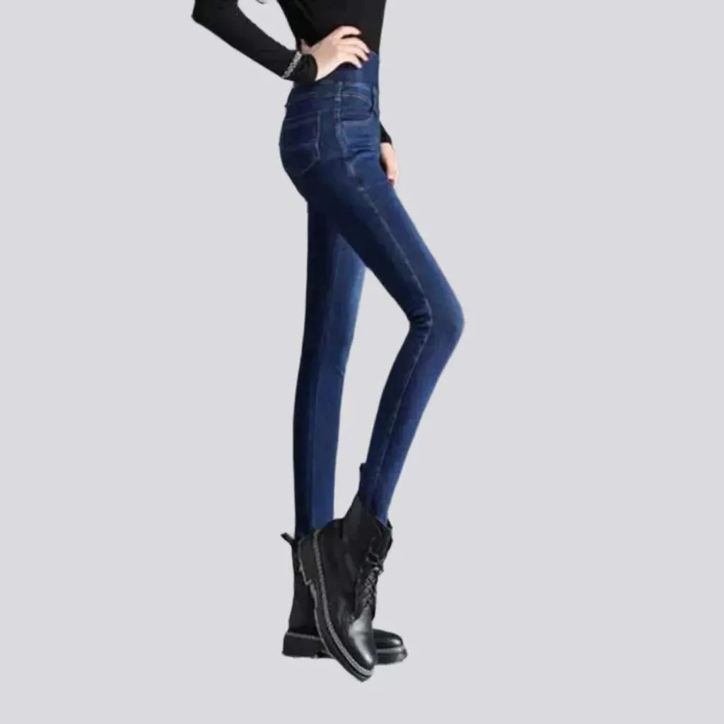 Stonewashed women's casual jeans