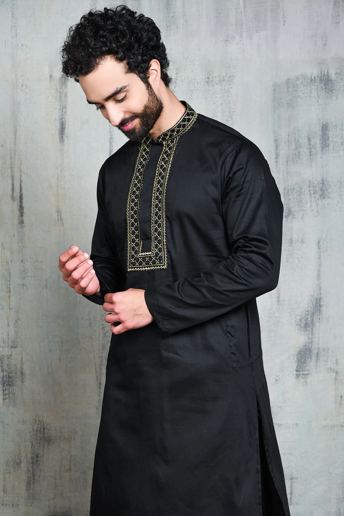 VELVET BLACK SATIN KURTA SET WITH ZARI EMBROIDERY